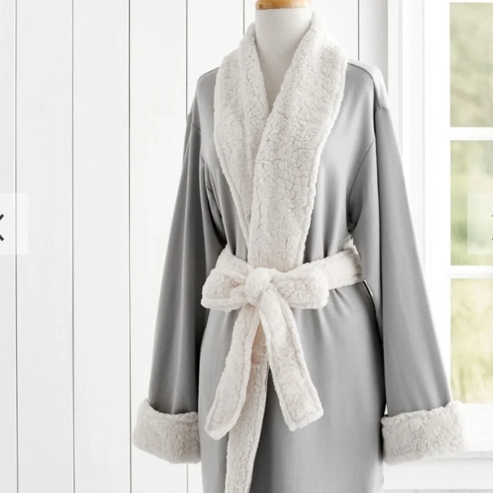 pottery barn marleigh leightweight cozy robe - Picture 1 of 9